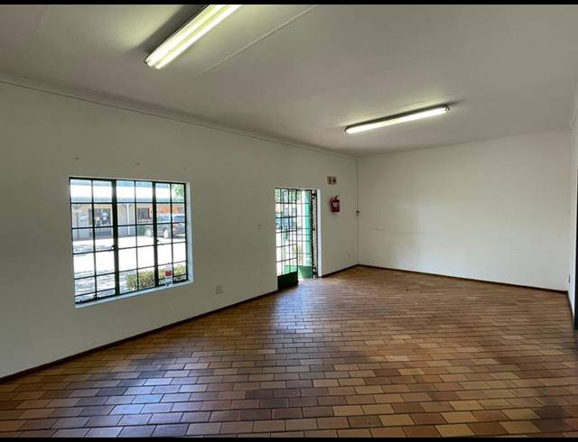 INDUSTRIAL PROPERTY TO RENT IN HENNOPSPARK